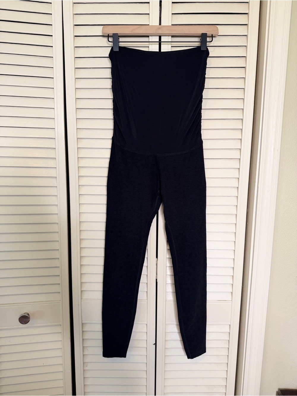 Beyond Yoga Black Spacedye Maternity Leggings Small